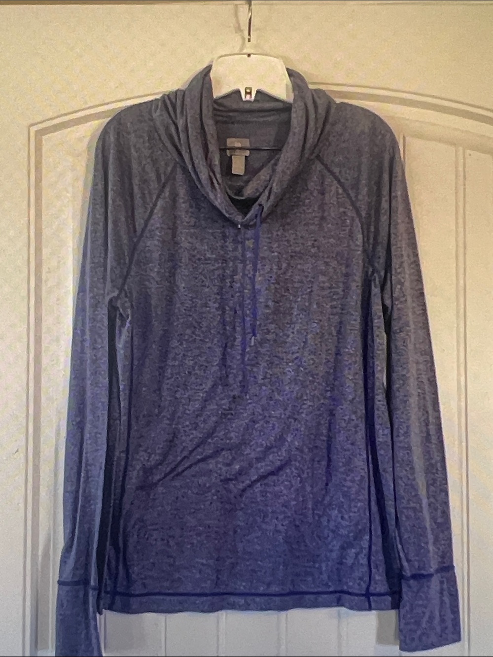Gap Fit soft funnel neck Shirt